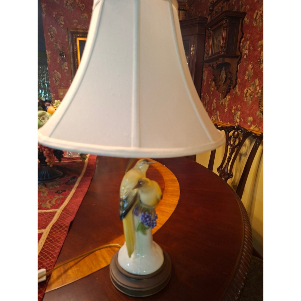 Vintage Porcelain Bird Table Lamp with Grapes and Metal Base Traditional Decor